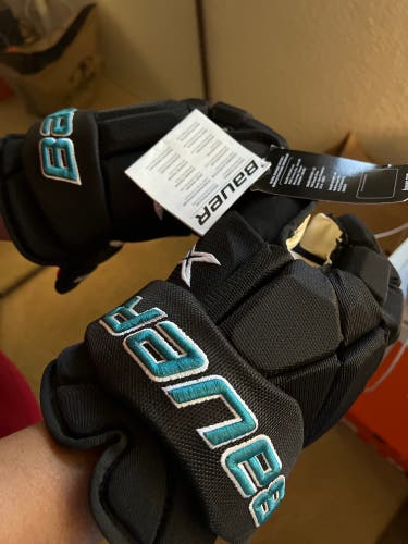 Bauer 15" Pro Stock Vapor 2X Pro Gloves