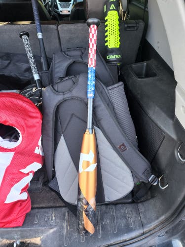 DeMarini Zoa Bat (-10) 19 oz 29"