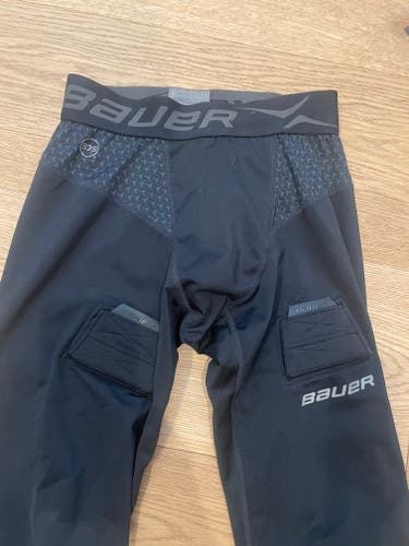 Bauer Compression Jock - Youth XS - STEAM SANITIZED - Used