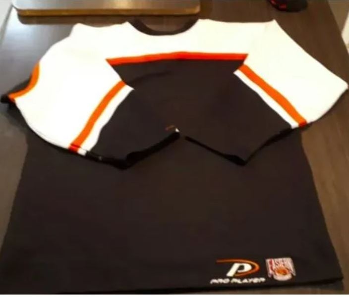Flyers shirt, Philadelphia Flyers, Philadelphia Flyers crewneck, Broad –  The Dimes Club