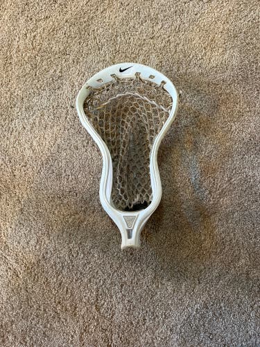 Nike Lakota Strung Head