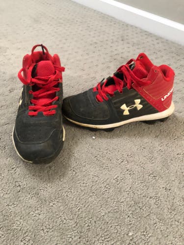 Black/Red Kid's Molded Cleats Under Armour