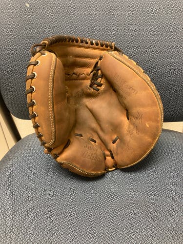 Re-laced/reconditioned Wilson A2400 “Roy Campanella” Catchers Mitt