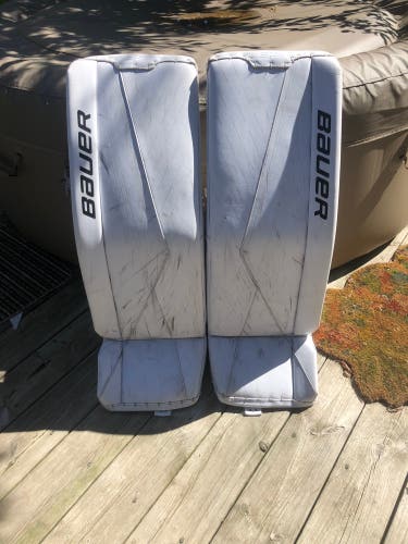 35" Bauer  Supreme 3S Goalie Leg Pads