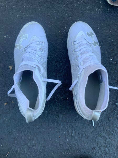 White Adult Molded Cleats Mid Top Spotlight
