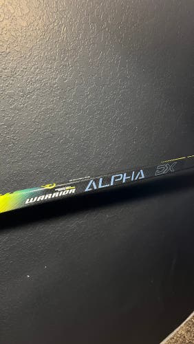 Senior Left Hand P29 Pro Stock Alpha DX Hockey Stick