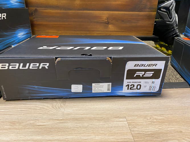 New Bauer Regular Width Size 12 RS Inline Skates