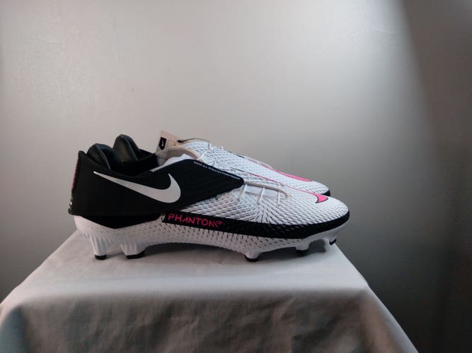 White New Men's Size Men's 10.5 (W 11.5) Molded Cleats Nike Phantom GT Academy Cleats