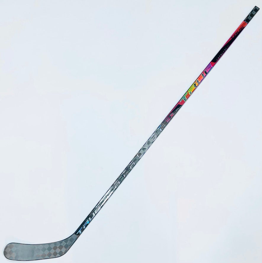 Custom Red True Catalyst 9X Hockey StickRHP90TM85 FlexStick' Em