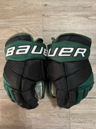 Used Bauer 13" Vapor Team Gloves - Black/Green