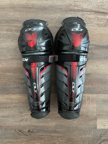Used CCM QuickLite 270 Shin Pads 13"