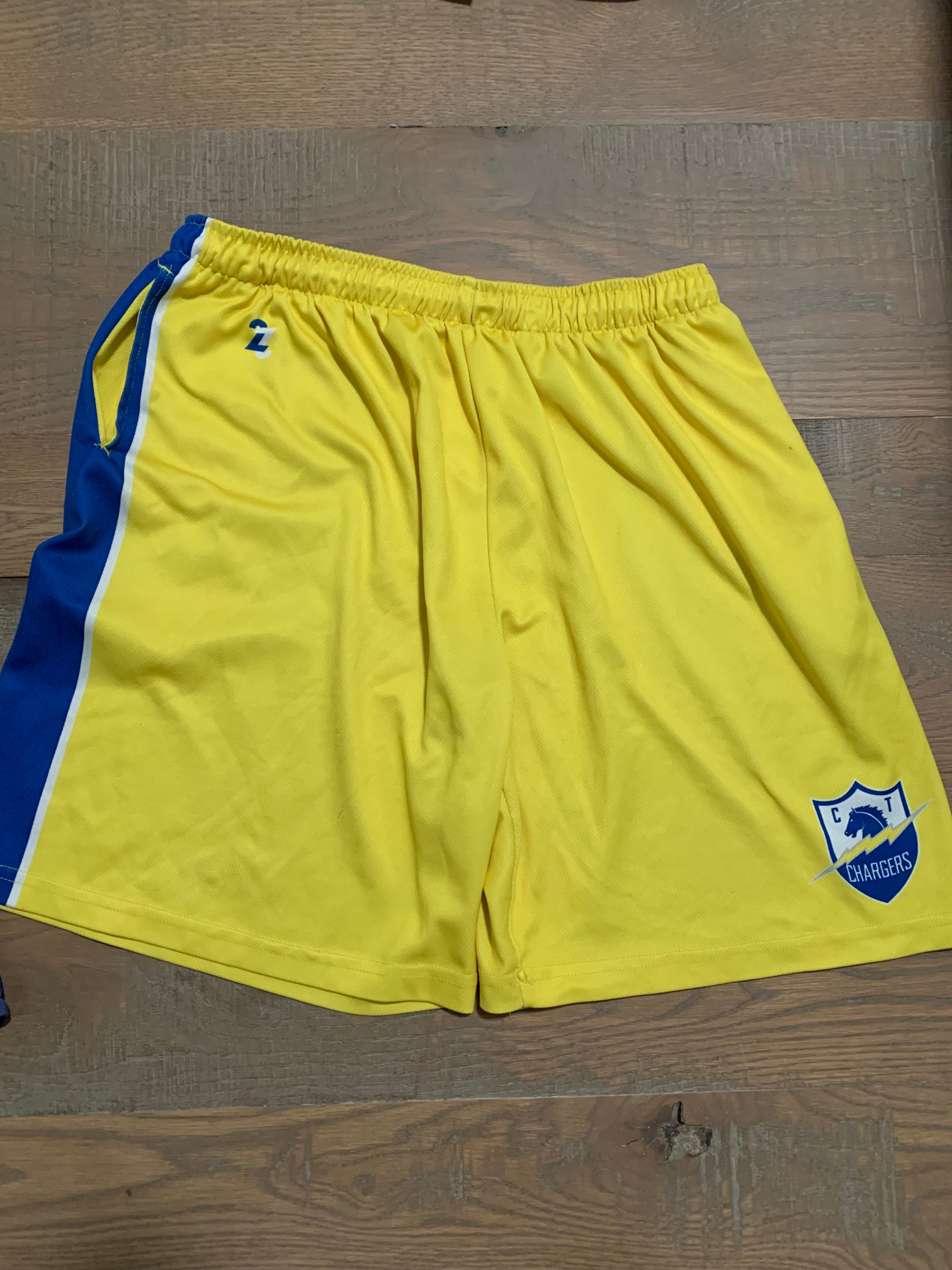 CT chargers - Yellow Used Large Shorts
