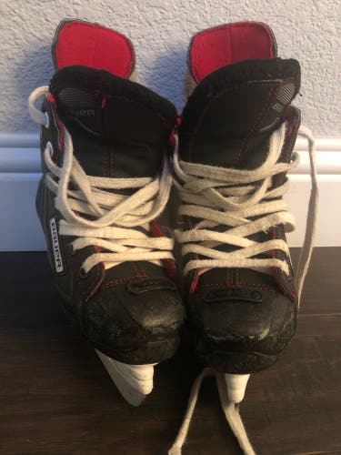 Used Bauer Regular Width  Size 12 Ns Hockey Skates