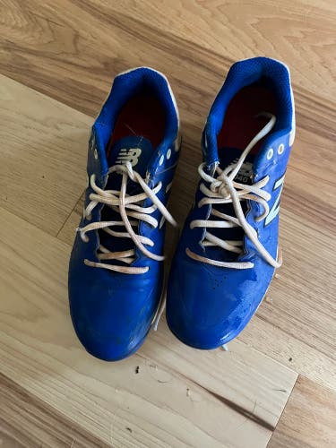 Blue Used Molded Cleats Low Top