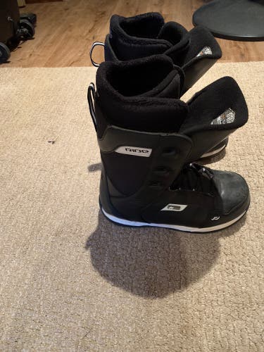 Ride Orion Snowboard Boots Size 8