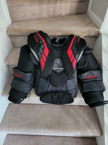 Used Large Vaughn Velocity VE8 Pro Carbon Goalie Chest Protector