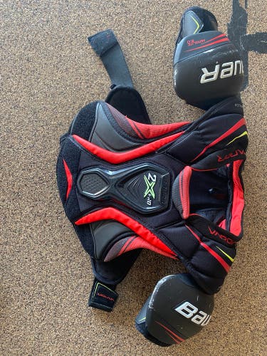 Senior Small Bauer  Vapor 2x pro Shoulder Pads