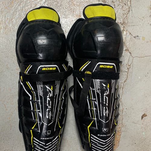 Used CCM Tacks 3092 Shin Pads