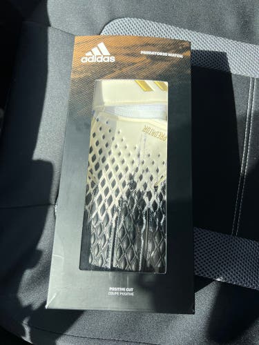 New  Preditor20 Match  Adidas Goalie Gloves Size 8