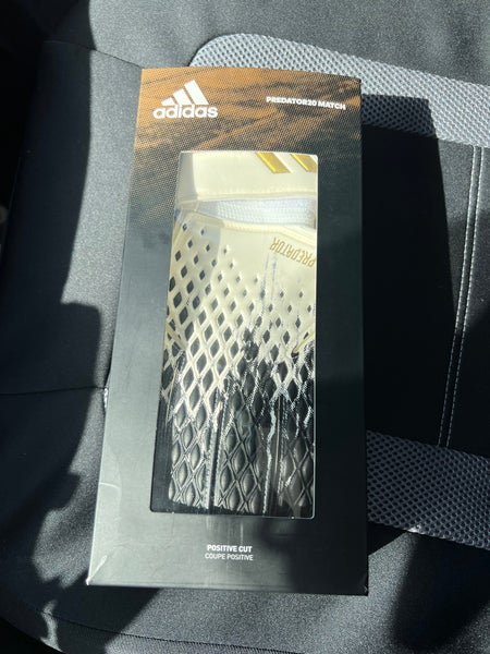 New Preditor20 Match Adidas Goalie Gloves Size 8