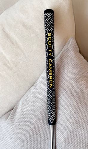 Men's New Scotty Cameron Right Handed Phantom X 12 Putter 35"