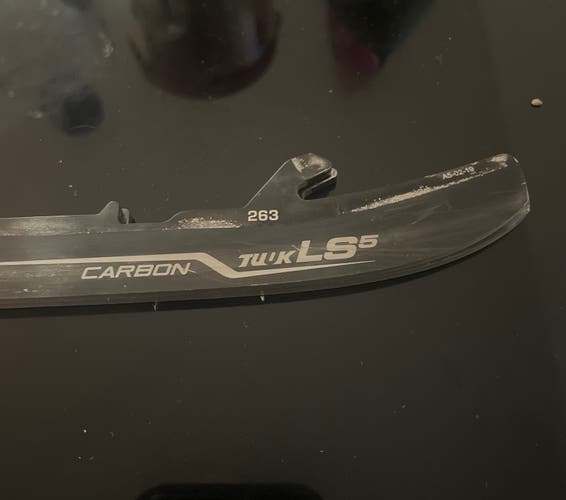 Bauer LS5 CARBON BLACK Edge Steel