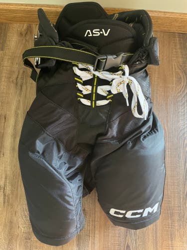 CCM ASV Hockey Pants