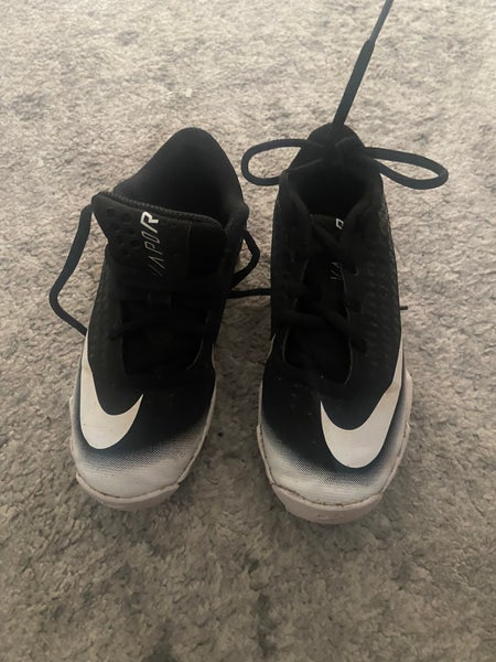 Youth Nike Vapor Baseball Cleats Size 12C