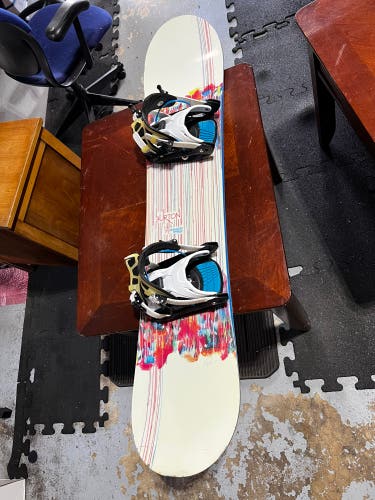 Unisex  Burton Snowboard Size Small 48inch Board