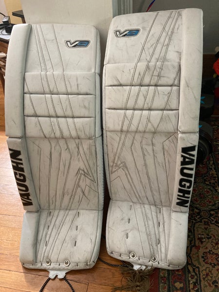 32" Vaughn Velocity V9 Goalie Leg Pads