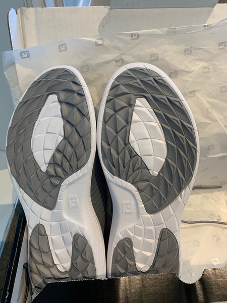 New Women's 7.5 Footjoy Flex XP Golf Shoes, Spikeless, Waterproof