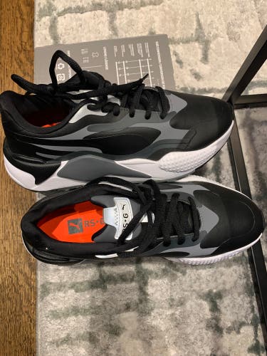 New Men's Size 8.5 (Women's 9.5) Puma RS-G Spikeless Waterproof Golf Shoes