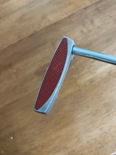 TaylorMade nubbins putter left hand
