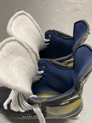 Bauer Supreme Size 8 Custom Skate