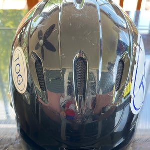 Giro black adjustable ski helmet