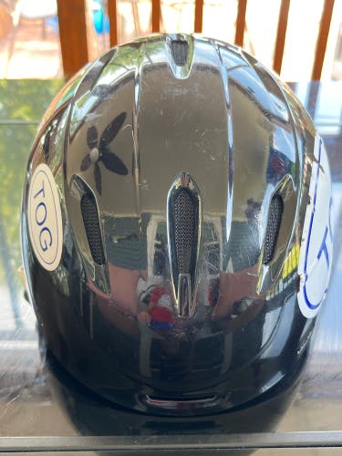 Giro black adjustable ski helmet