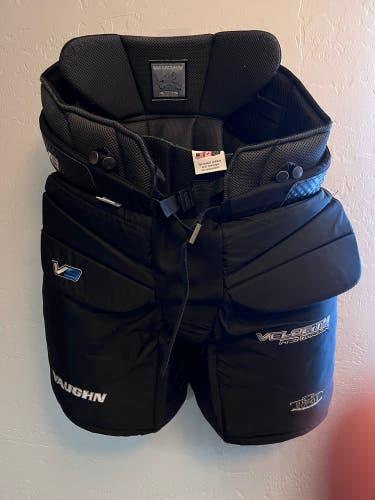 Used Small Vaughn Pro Stock Velocity V9 Pro Carbon Hockey Goalie Pants