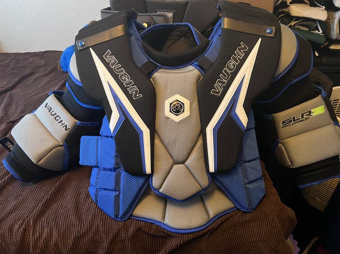 Used Small Vaughn Ventus Slr3 Pro Carbon Goalie Chest Protector