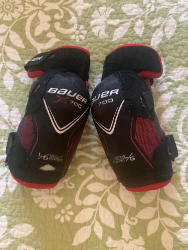 Used Bauer Vapor X700 Elbow Pads Junior Large