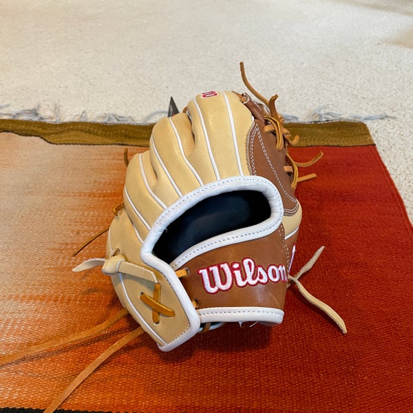 Wilson 2022 A2000 12 Fastpitch H12 Glove