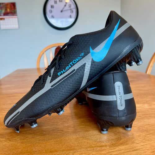 Nike Phantom GT2 Academy Black DA4433-004 Men's Size 13-----NEW IN THE BOX!!