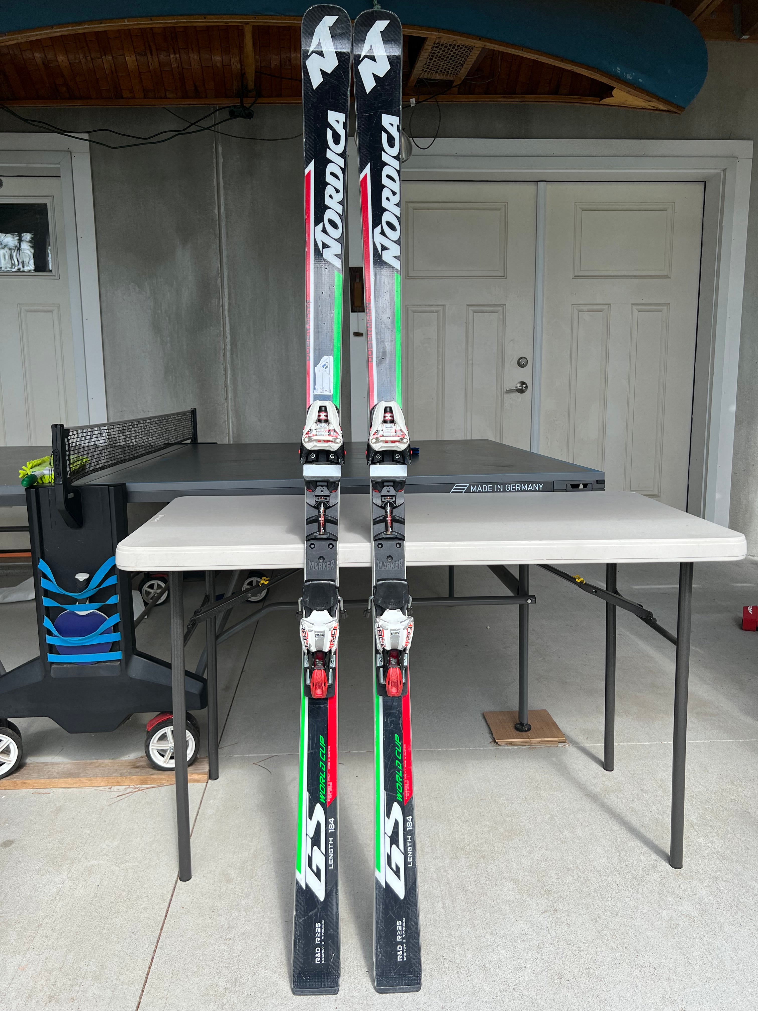 Nordica Dobermann GS WC Skis 184cm R25 With Bindings Max Din 24