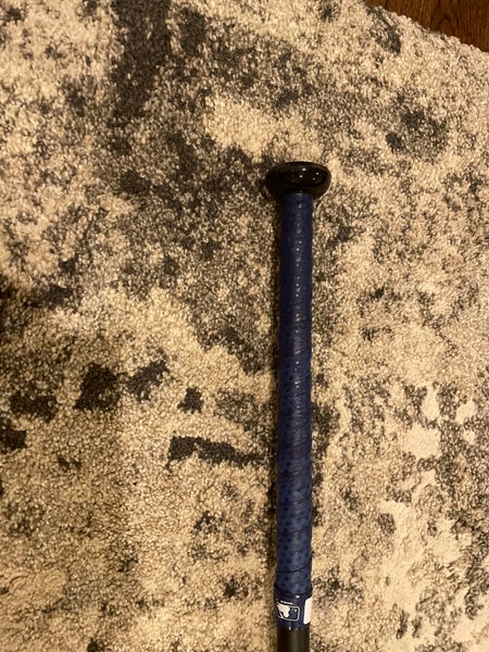 2021 DeMarini Voodoo 30/-10 with Brand New Lizzard Skin)