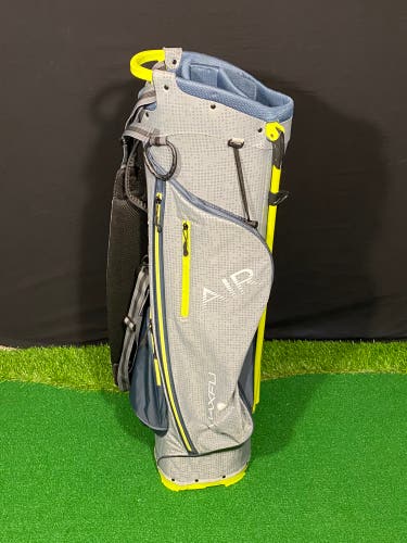 New Maxfli air ultra lightweight 4 way stand bag