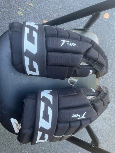 Used CCM 14" 4R Lite Gloves