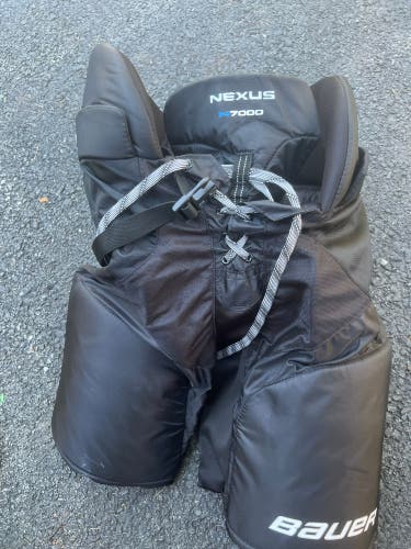 Senior Large Bauer Nexus N7000 Hockey Pants