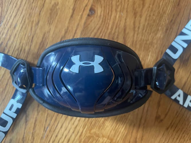 Football chin strap, Youth