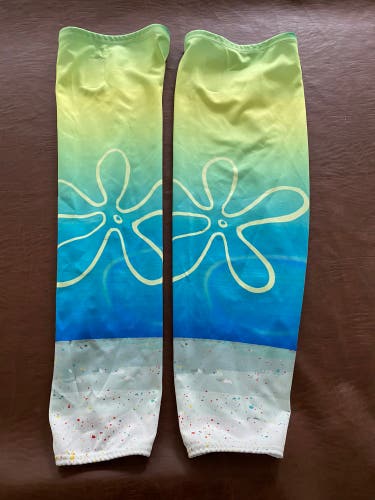 Custom SpongeBob Hockey Socks “32 Pro”
