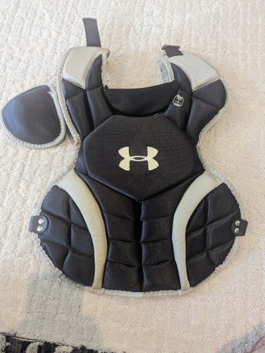 BARELY USED Under Armour Youth 13.5'' PTH Victory Series Chest Protector - NOCSAE Safety Standard