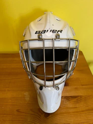 Used Bauer 940x Goalie Mask